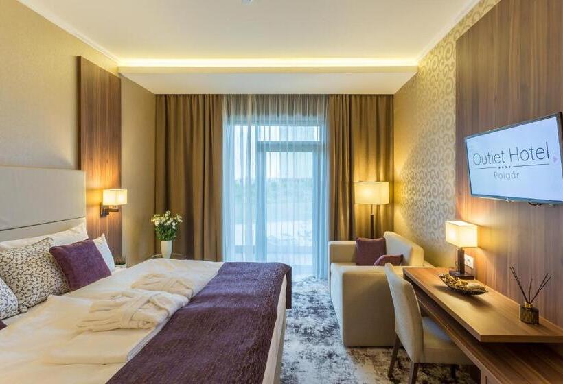 Outlet Hotel Polgár