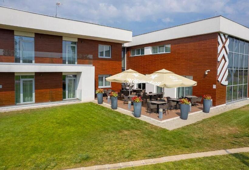 Outlet Hotel Polgár