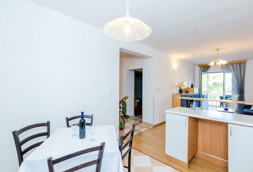 膳宿费 Apartment & Rooms Villa Katarina