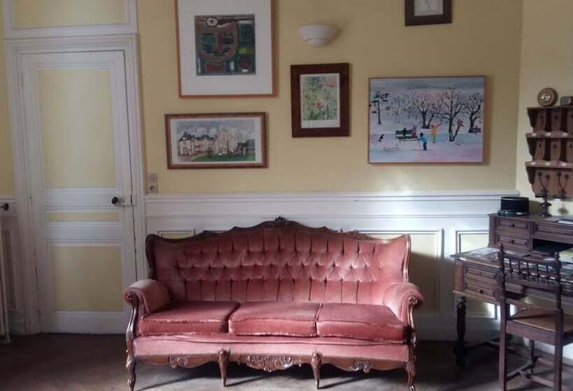 Пансион Chateau Des Lys