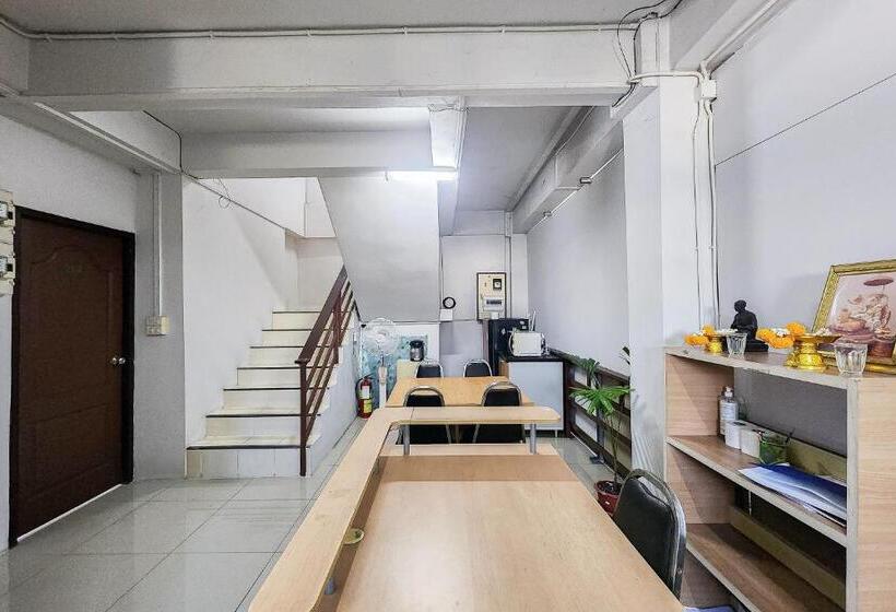 ペンション Freesia Guesthouse Klong Luang