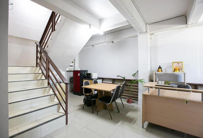 ペンション Freesia Guesthouse Klong Luang