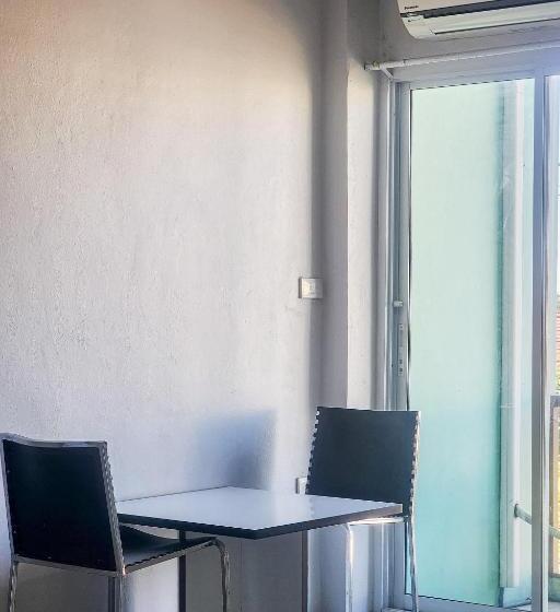 ペンション Freesia Guesthouse Klong Luang