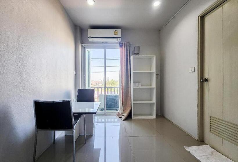 ペンション Freesia Guesthouse Klong Luang