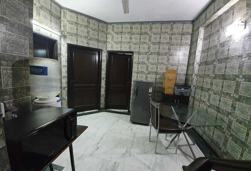 膳宿费 Grand Divine