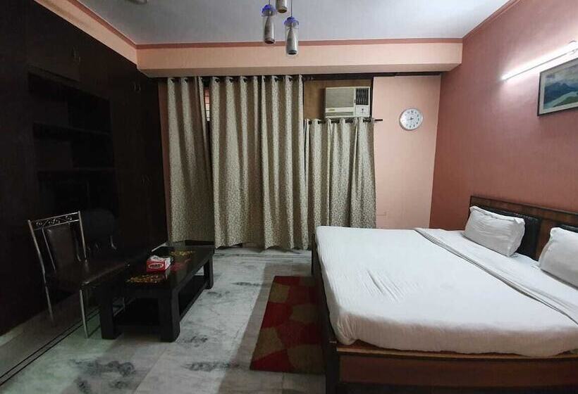 膳宿费 Grand Divine