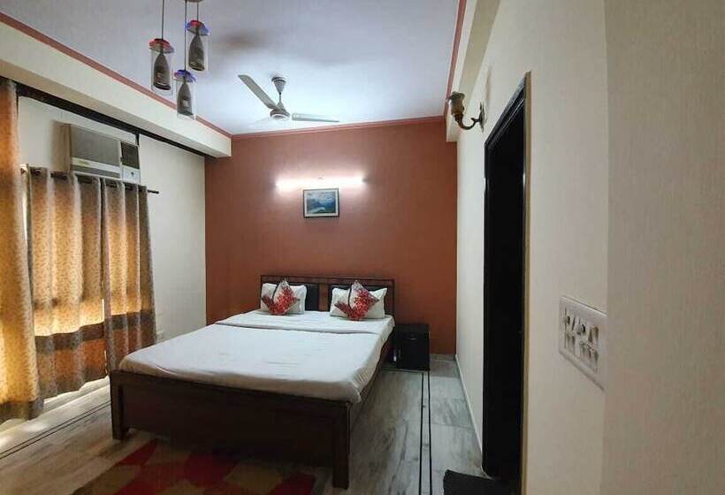 膳宿费 Grand Divine