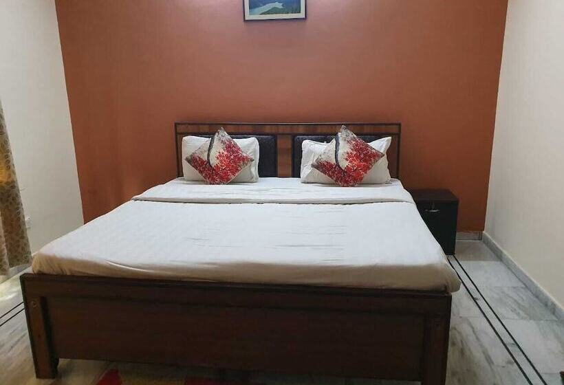 膳宿费 Grand Divine