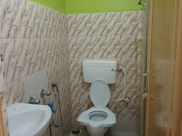 ペンション Jagannath Guest House