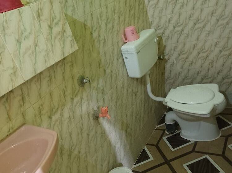 ペンション Jagannath Guest House