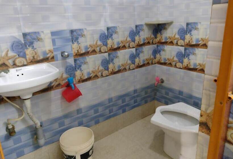 ペンション Jagannath Guest House