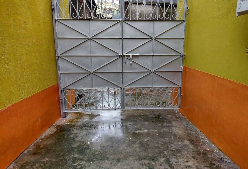 ペンション Jagannath Guest House