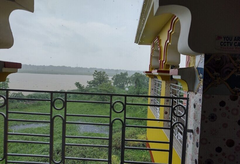 ペンション Jagannath Guest House