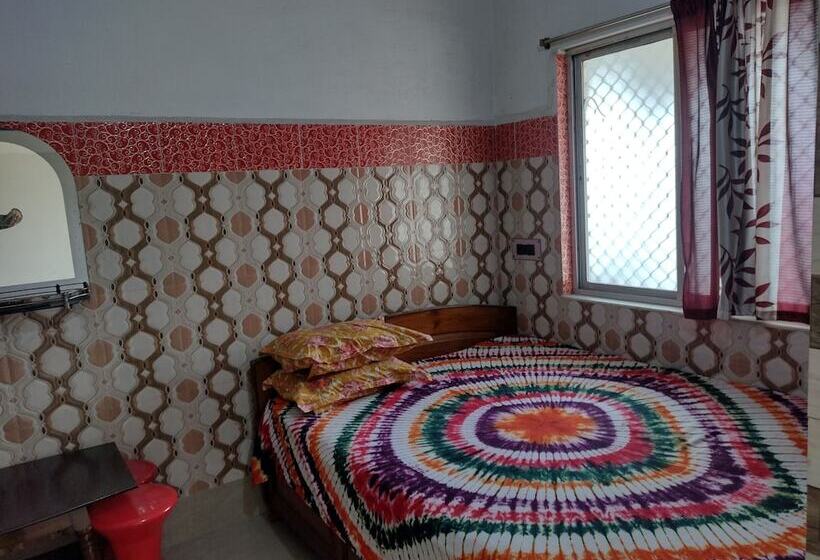 ペンション Jagannath Guest House