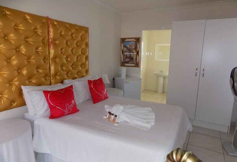 Пансион Joezebel Guesthouse