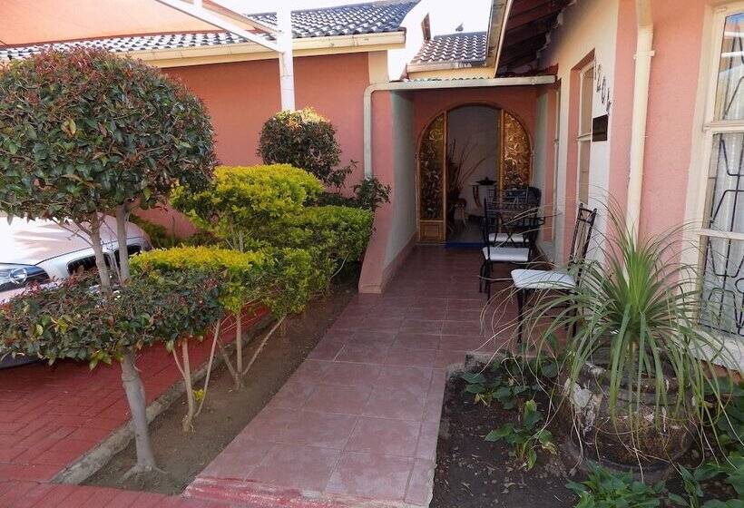 Пансион Joezebel Guesthouse