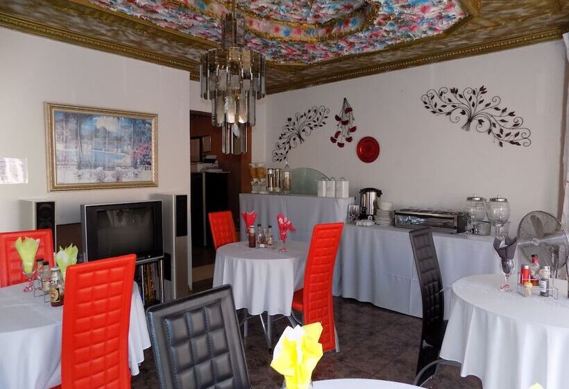 Пансион Joezebel Guesthouse