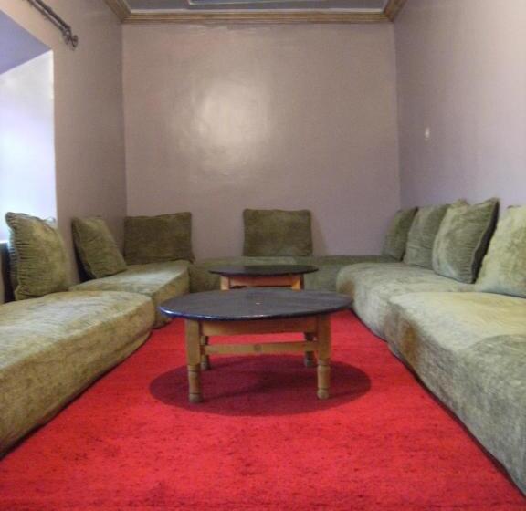 پانسیون Kasbah Ait Bouguemez