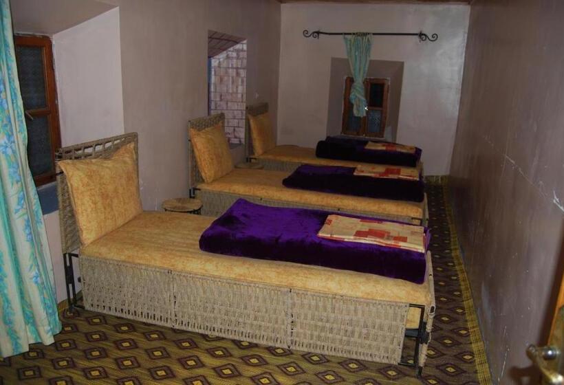 پانسیون Kasbah Ait Bouguemez