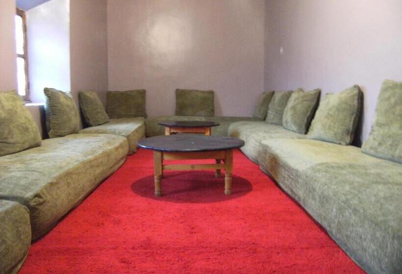 پانسیون Kasbah Ait Bouguemez