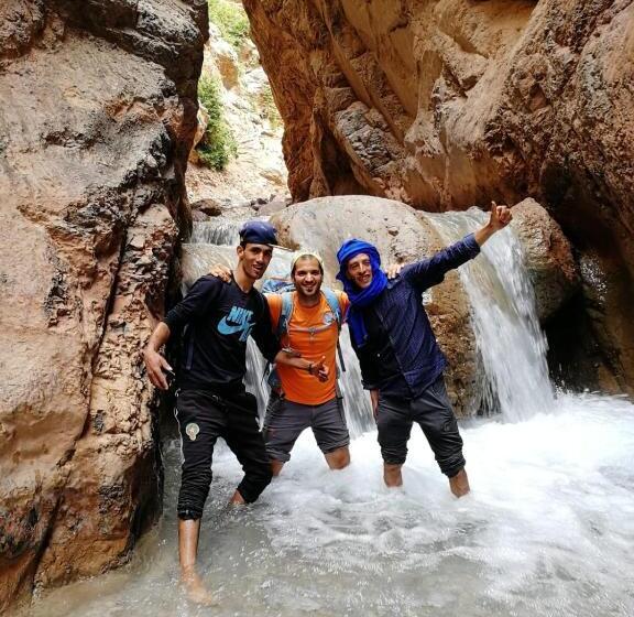 پانسیون Kasbah Ait Bouguemez