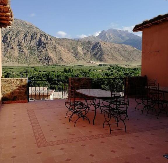 پانسیون Kasbah Ait Bouguemez