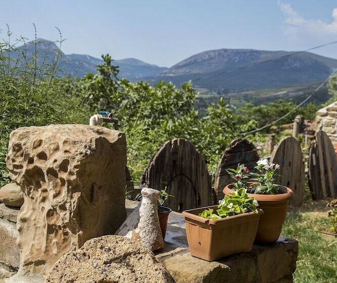 پانسیون Kastro Konak Boutique Otel