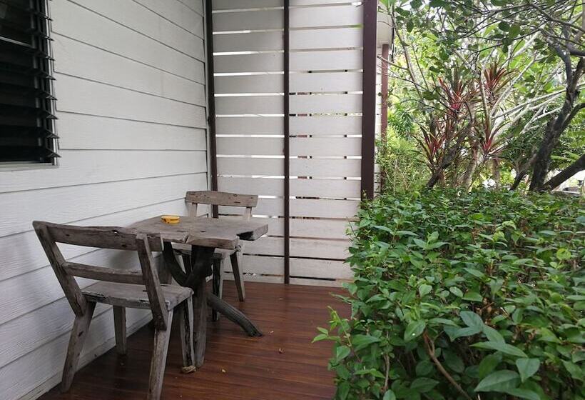 ペンション Kumkhumsriwangchai Amphawa