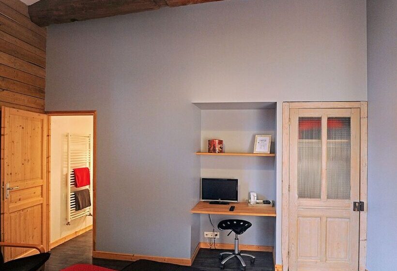 بنسيون La Boutarie Chambre D Hôtes