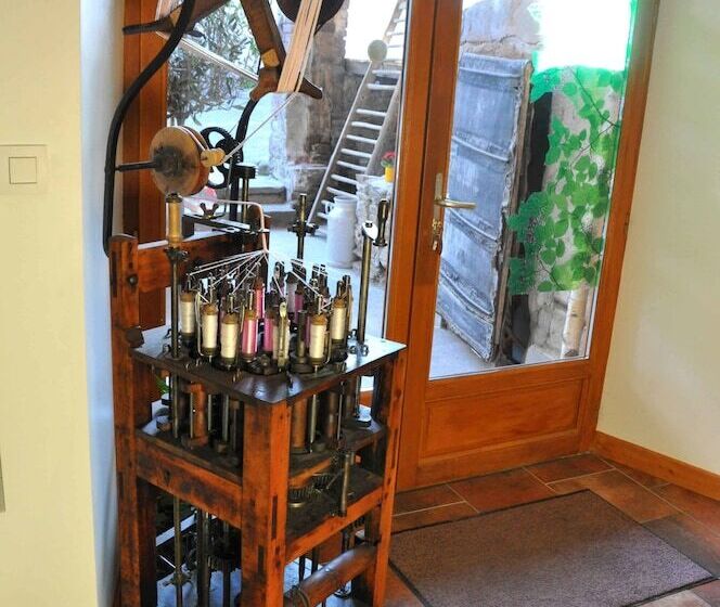 بنسيون La Boutarie Chambre D Hôtes