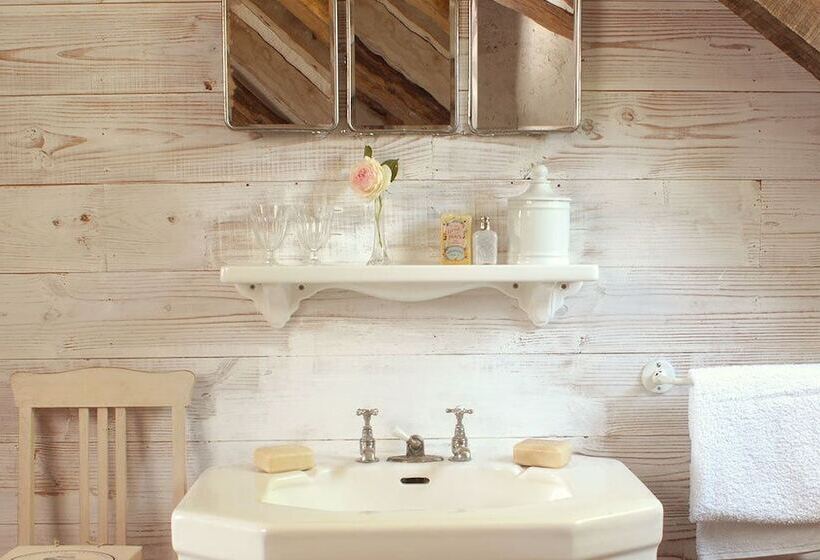 ペンション Le Moulin Bregeon