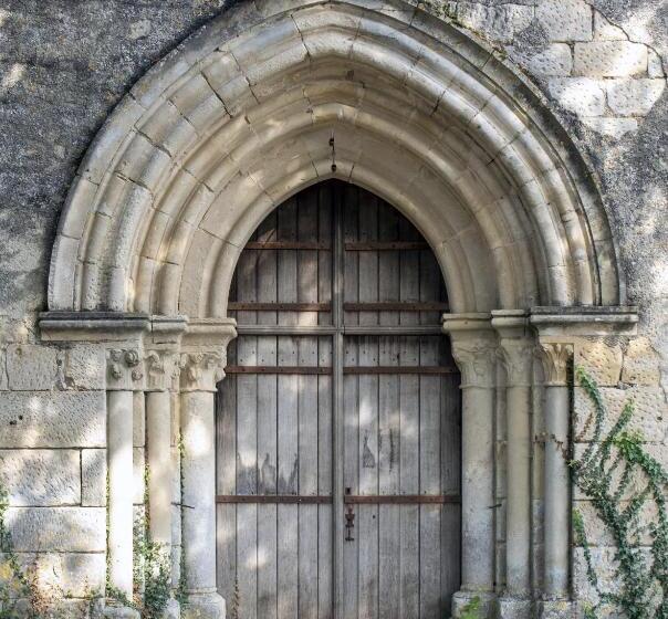 펜션 Association Le Prieuré Saint Barthélémy