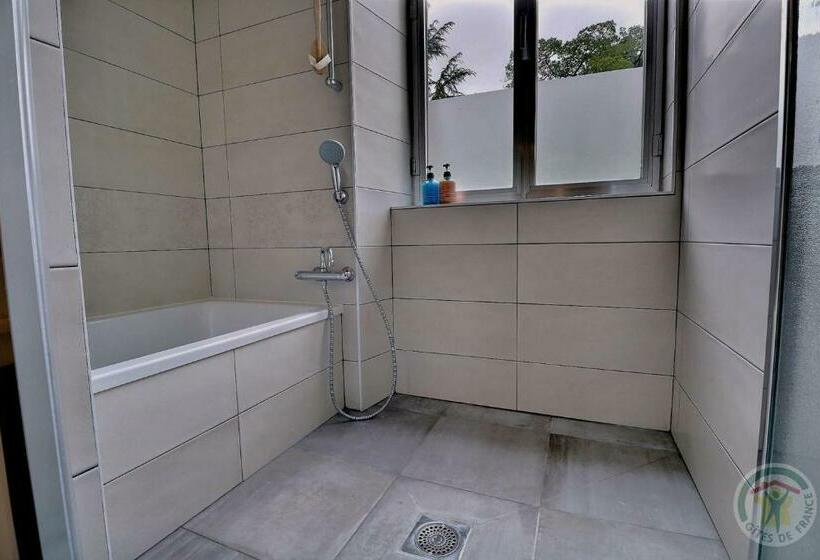 פנסיון Les Voisins De L Illet