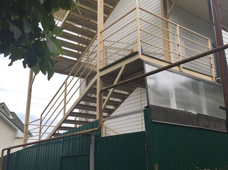 بنسيون Letni Dagomis