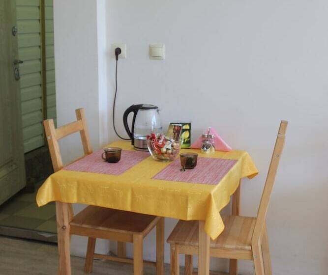 بنسيون Letni Dagomis