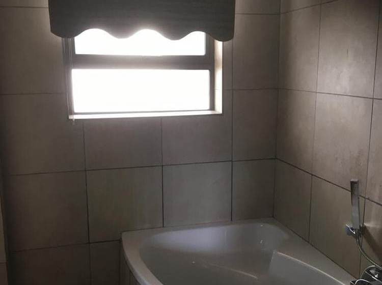 ペンション Metsi Matso Lodge