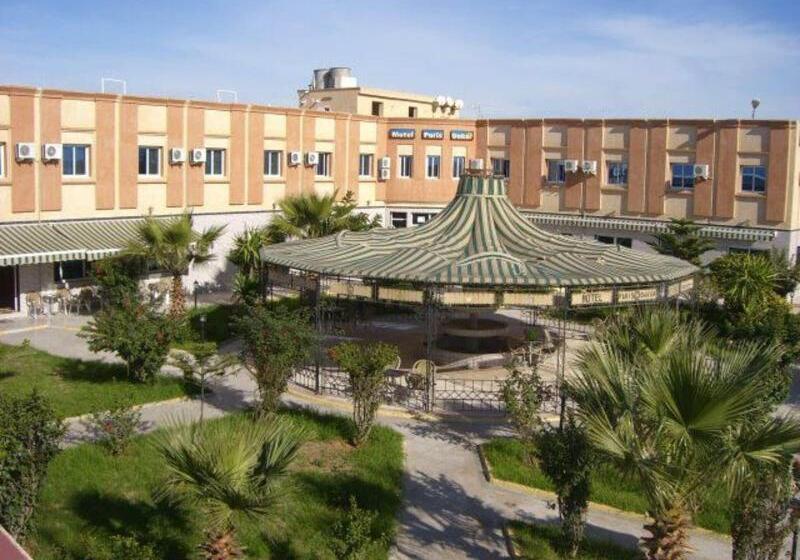 پانسیون Motel Paris Dakar