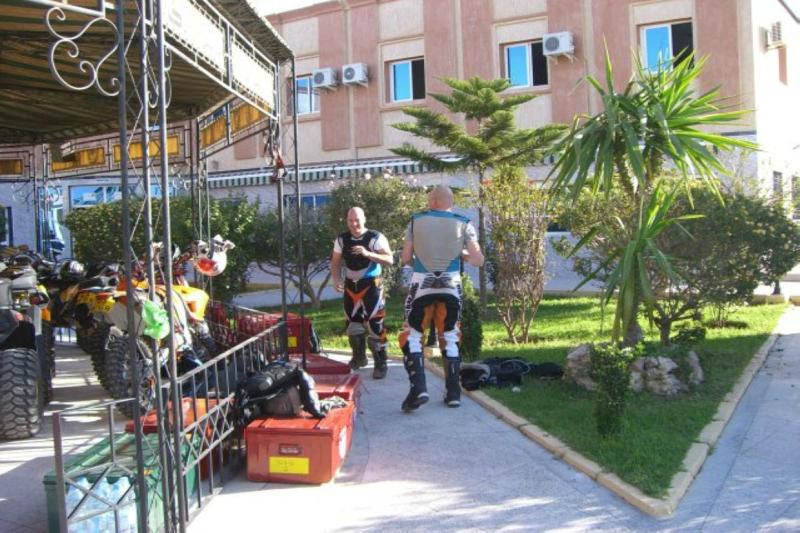 پانسیون Motel Paris Dakar