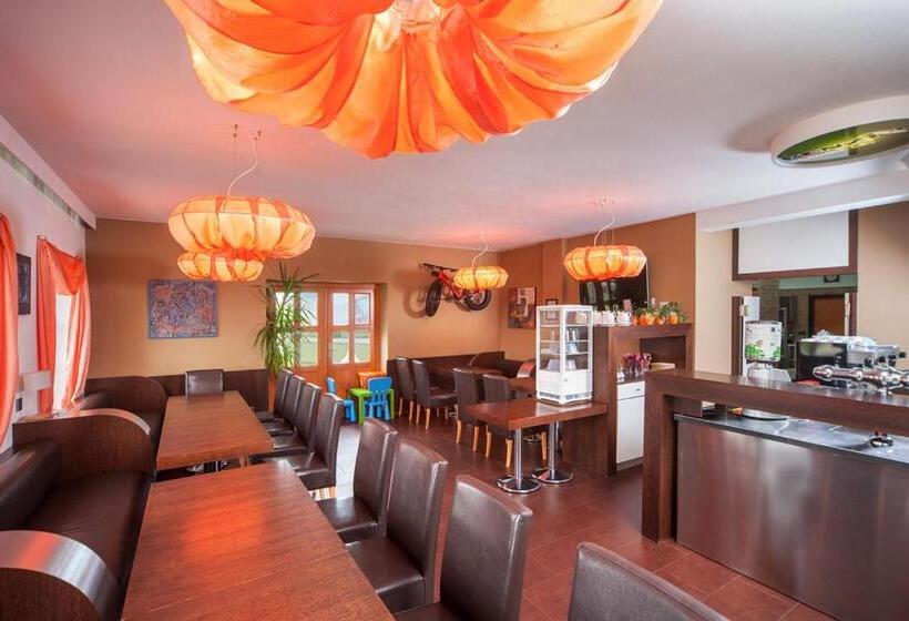 ペンション Penzion Blanský Les