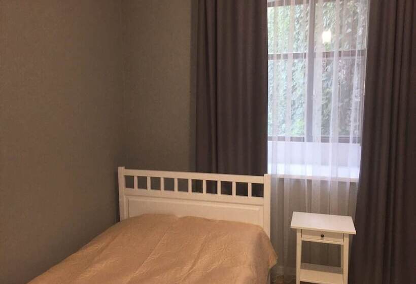 پانسیون Rafinad