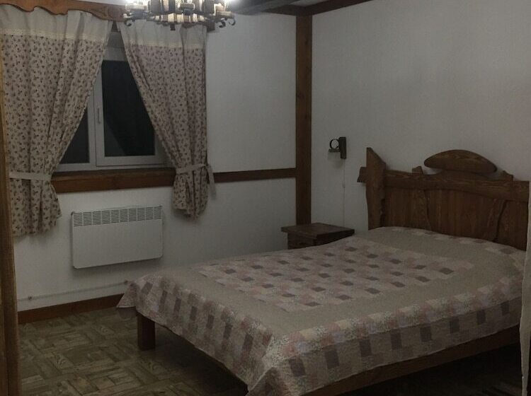 پانسیون Rafinad