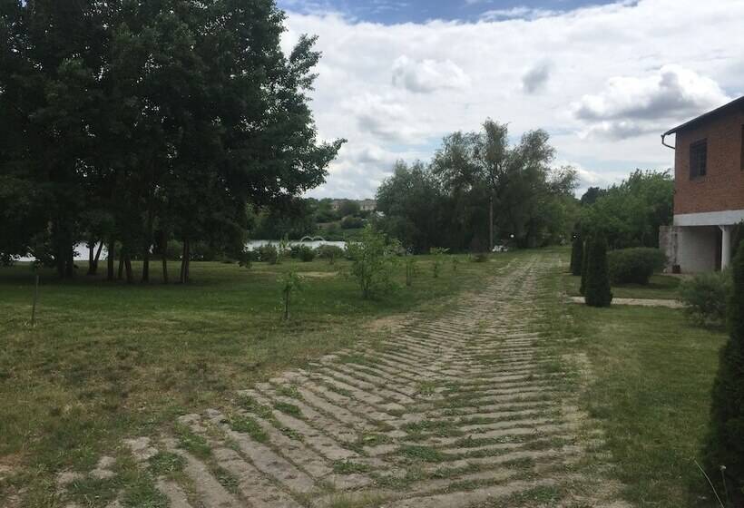 پانسیون Rafinad