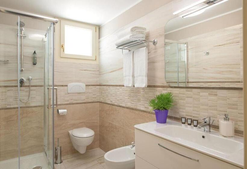 بنسيون Rome Airport Inn