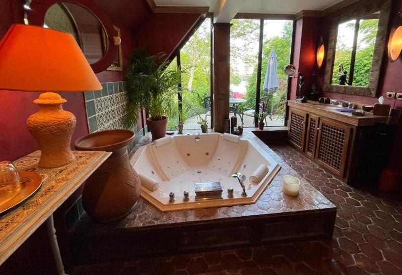 פנסיון Toute Une Histoire