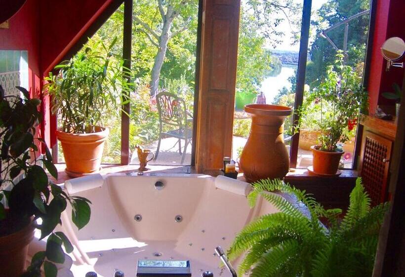 פנסיון Toute Une Histoire