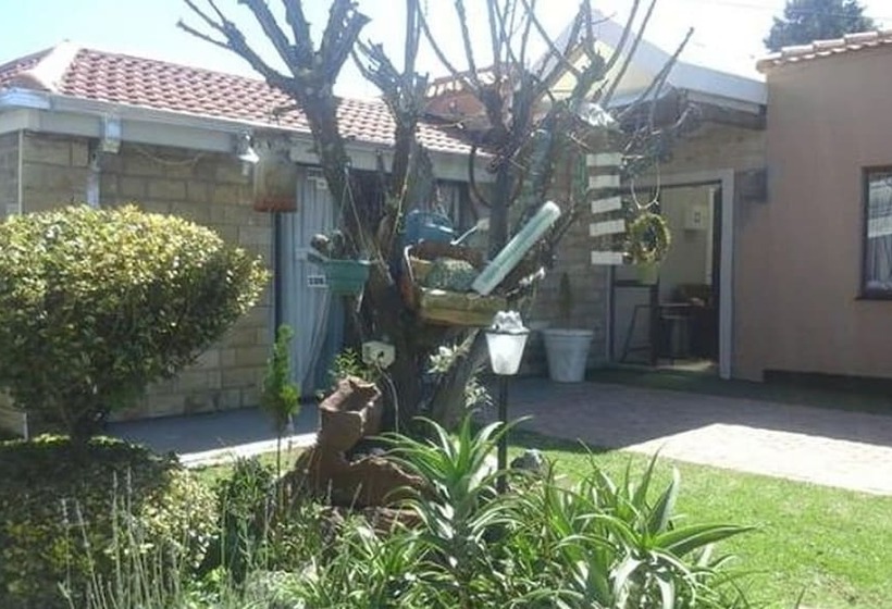 פנסיון Unathi Guest Lodge