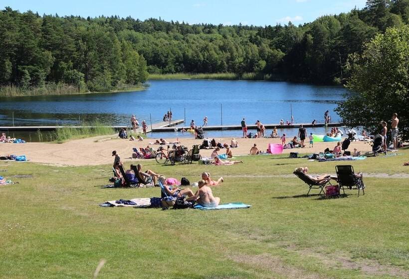 Rösjöbaden Camping &  Stugby