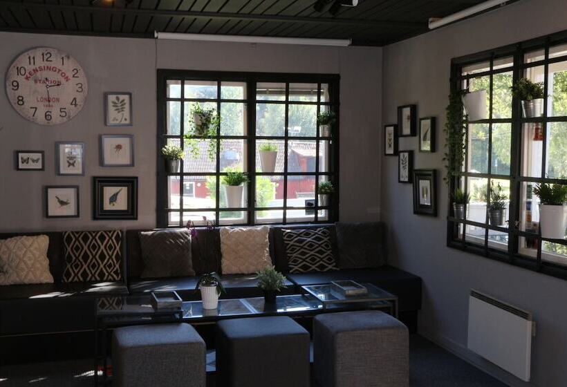 Rösjöbaden Camping &  Stugby