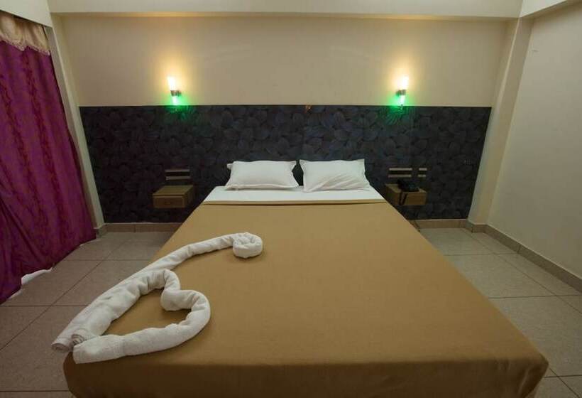 Thamarai Resort