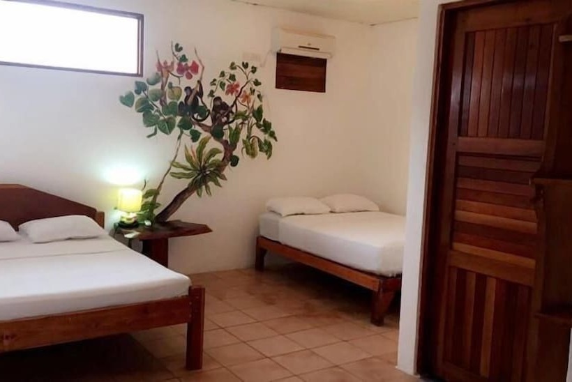 Nosara Hotel Garza Beach   Hostel